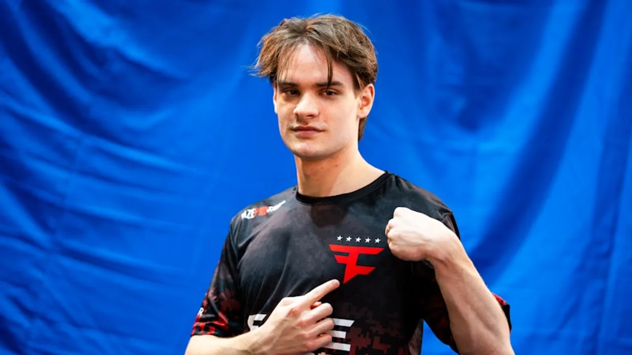 HLTV FISSURE Playground 3 ve PGL Masters Bükreş Elemeleri Fantezi Ligi Başlıyor