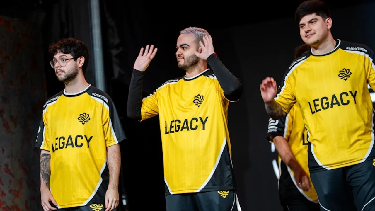 MIBR ve Legacy FISSURE Playground 3 Turnuvasında Play-Off Biletini Aldı